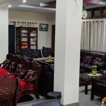 Iranyai Homestay Imphal Dış mekan fotoğraf