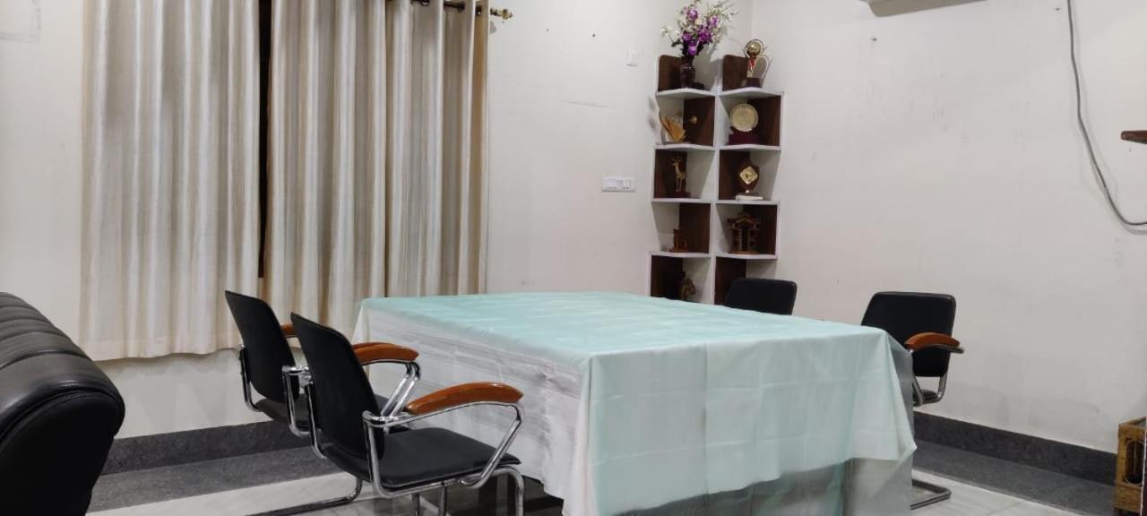 Iranyai Homestay Imphal Dış mekan fotoğraf