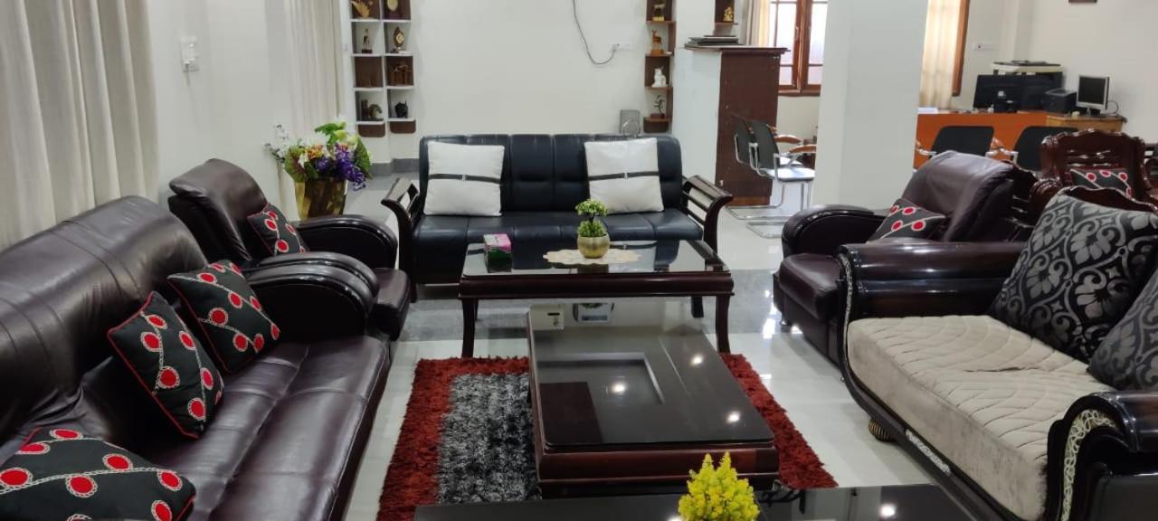 Iranyai Homestay Imphal Dış mekan fotoğraf